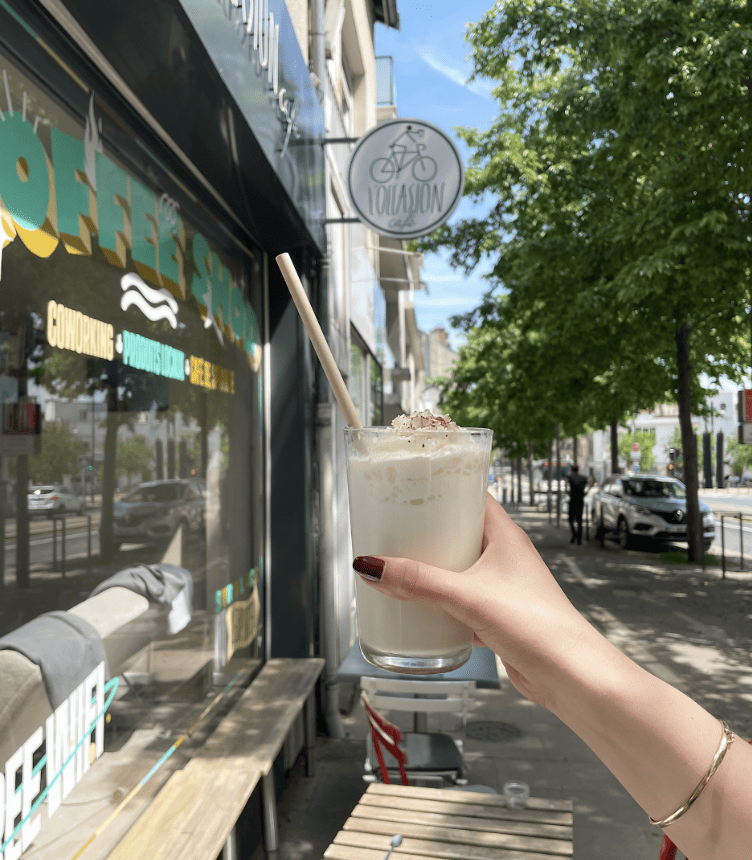 Milkshake-coffee-shop